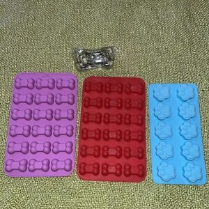 Lot Of 3 Silicone Mold‎ Dog Bone Paw Treat, Paw Shaped,   3 Bone Cookie Cutters